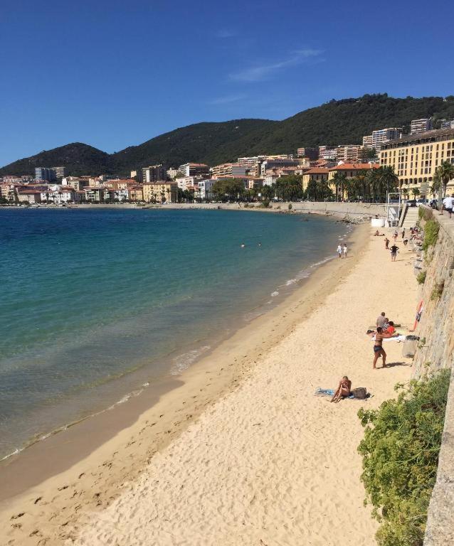 Vieille Ville D Ajaccio De 1 A 4 Pers A 300M Du Port Et A 15 Mn De Laeroport Proches De Plus Belles Plages Et Ttes Commodites A Proximite Εξωτερικό φωτογραφία
